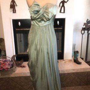 Floor length strapless vintage dress!